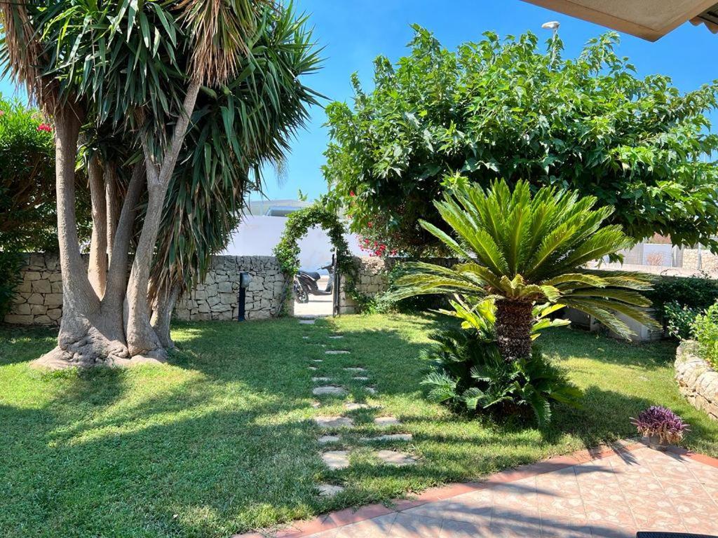 Casa Migliorisi A Marina Di Ragusa Per Vacanze Exteriör bild